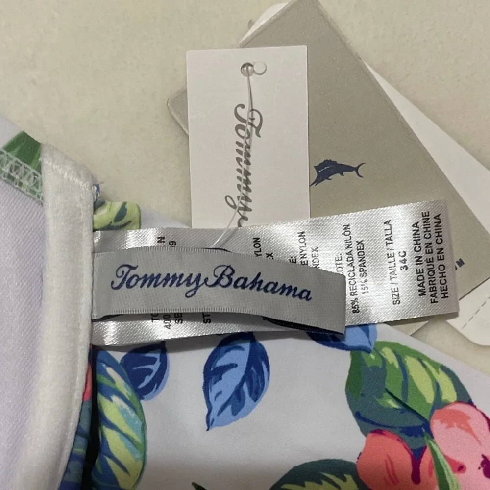 Tommy Bahama Coastal Gardens UV Bra Halter Bikini Swim Top Underwire Floral 34 C